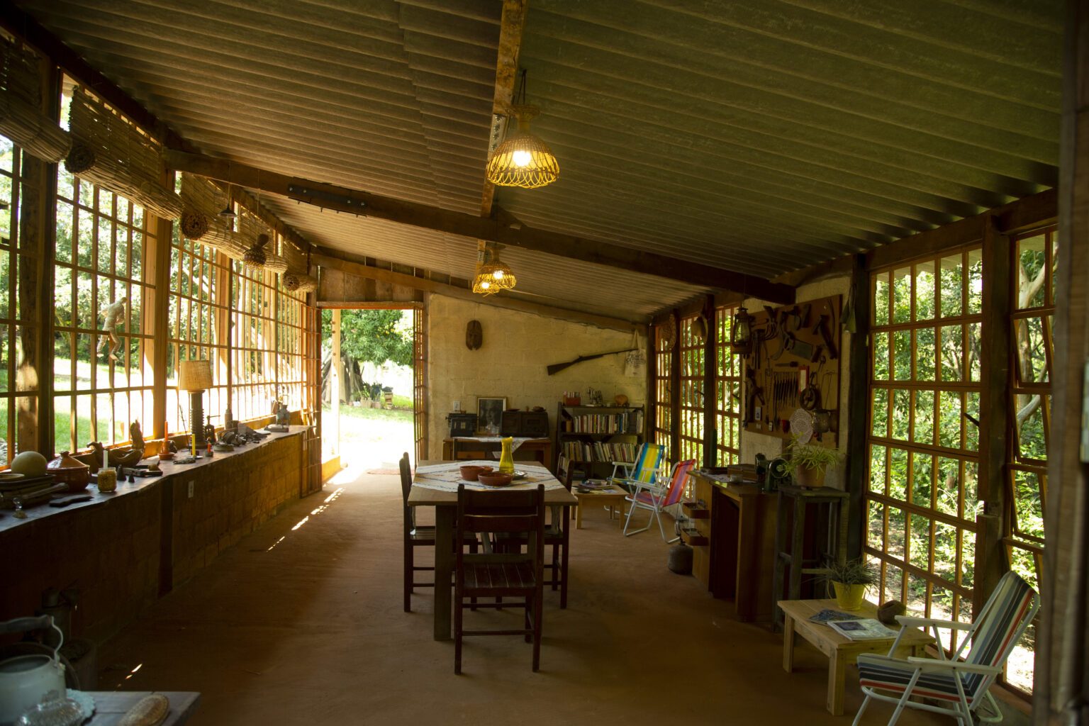 Interior do Centro de Memórias do Laranjal